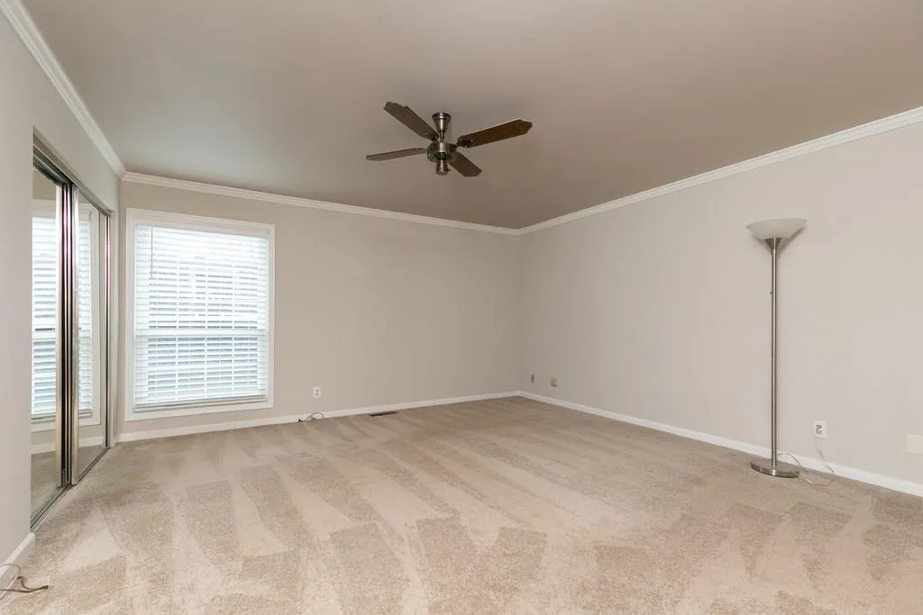 5170 Chemin De Vie, Atlanta, Georgia 30342, 2 Bedrooms Bedrooms, ,2 BathroomsBathrooms,Residential,Sold,5170 Chemin De Vie,6685857