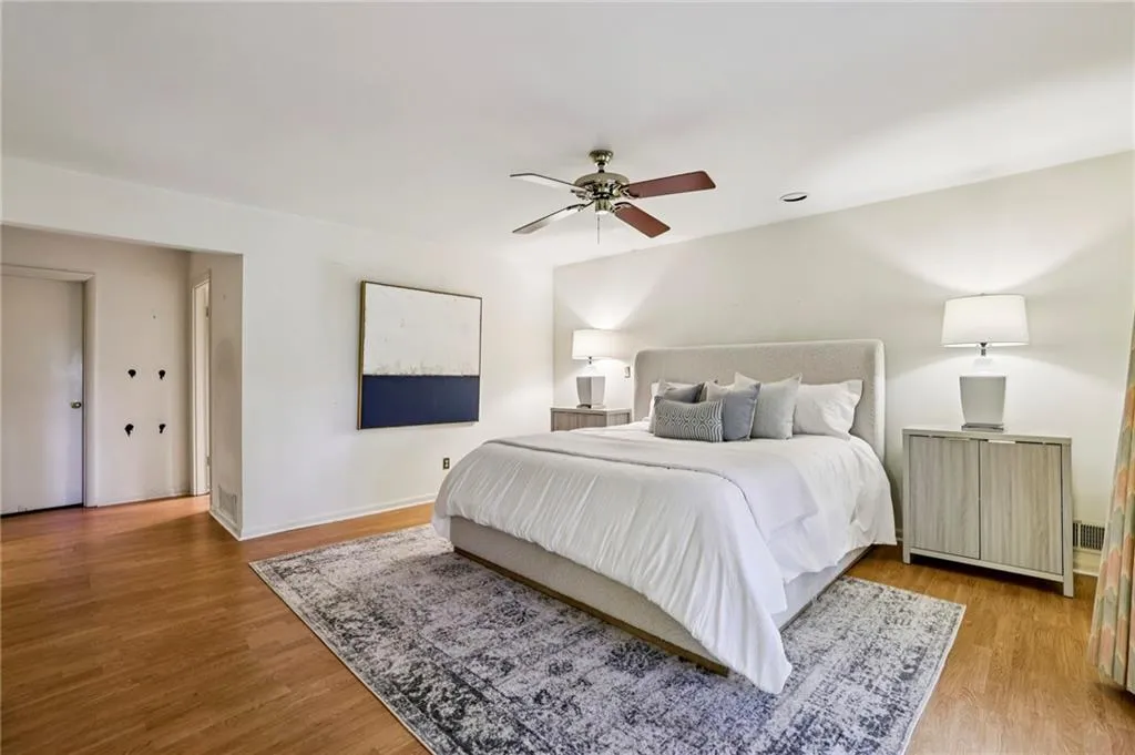 110 Stewart Drive, Atlanta, Georgia 30342, 3 Bedrooms Bedrooms, 0 ,4 BathroomsBathrooms,Land,For Sale,110 Stewart Drive,7654071