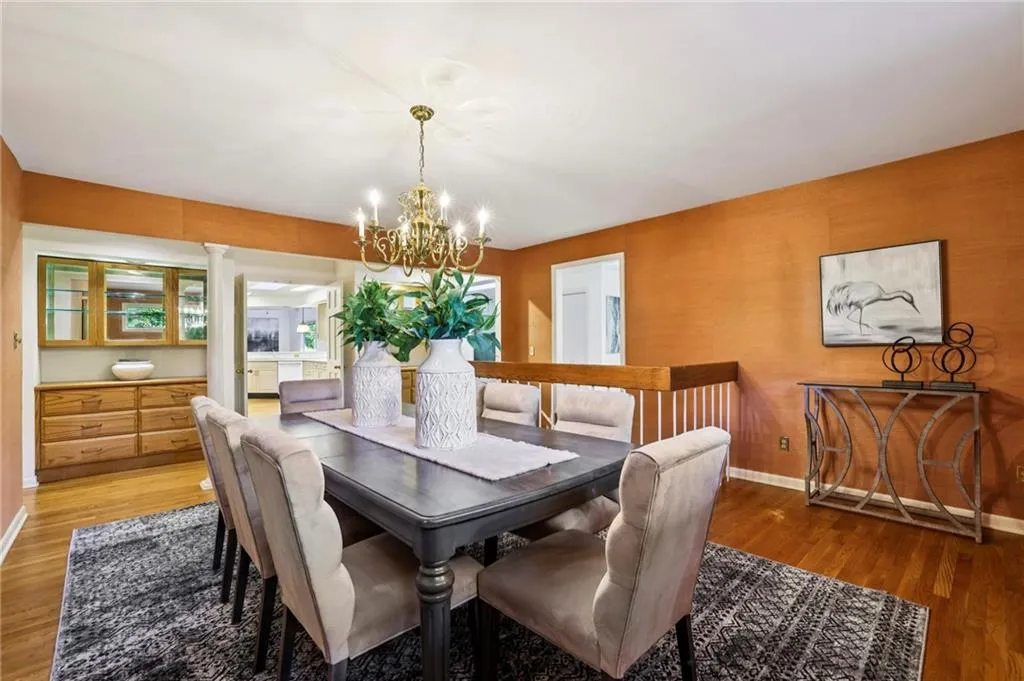 110 Stewart Drive, Atlanta, Georgia 30342, 3 Bedrooms Bedrooms, 0 ,4 BathroomsBathrooms,Land,For Sale,110 Stewart Drive,7654071