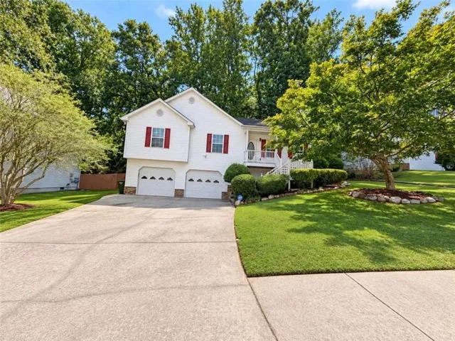 113 Jake Taylor Drive, Acworth, Georgia 30102