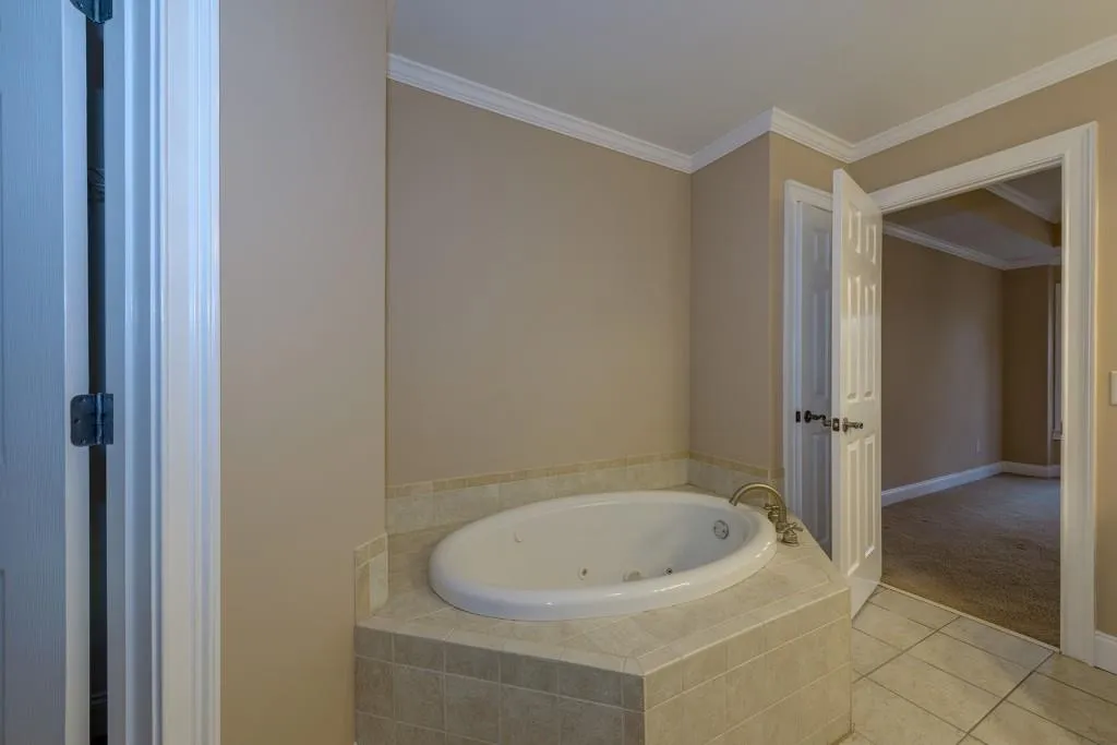 205 Chemin De Vie, Atlanta, Georgia 30342, 3 Bedrooms Bedrooms, ,3 BathroomsBathrooms,Residential,Sold,205 Chemin De Vie,5950038