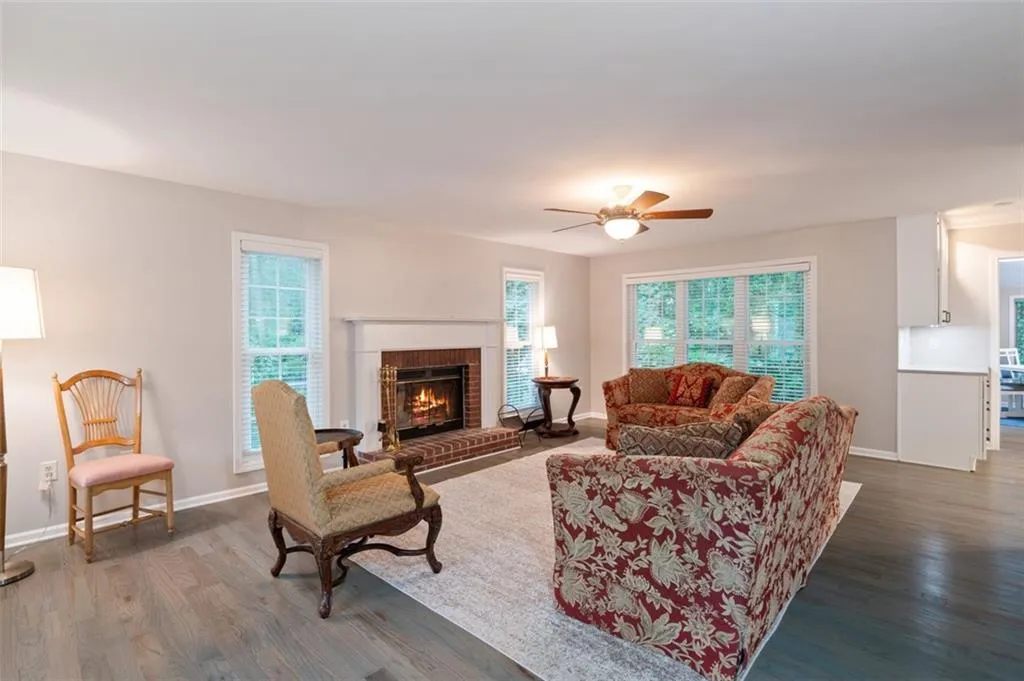 2690 Valvedere Drive Ne, Brookhaven, Georgia 30319, 4 Bedrooms Bedrooms, ,3 BathroomsBathrooms,Residential,For Sale,2690 Valvedere Drive Ne,7633195