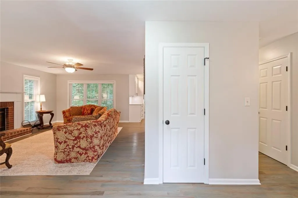 2690 Valvedere Drive Ne, Brookhaven, Georgia 30319, 4 Bedrooms Bedrooms, ,3 BathroomsBathrooms,Residential,For Sale,2690 Valvedere Drive Ne,7633195