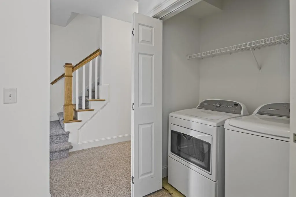 1070 Dunroven Drive Ne, Sandy Springs, Georgia 30342, 5 Bedrooms Bedrooms, ,3 BathroomsBathrooms,Residential,Sold,1070 Dunroven Drive Ne,6719207