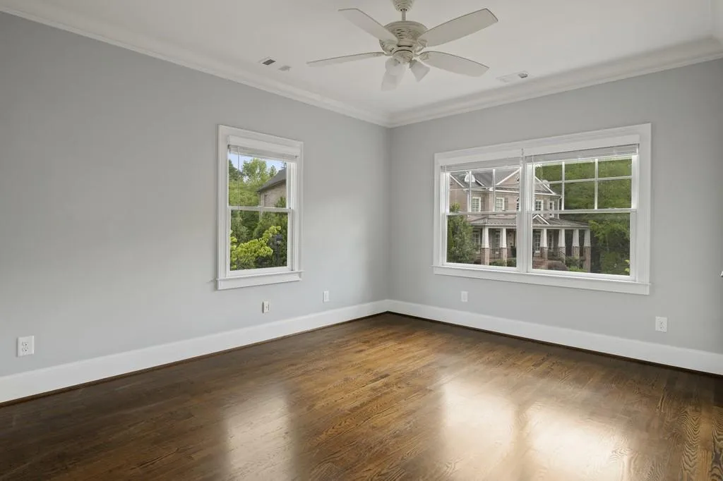 1070 Dunroven Drive Ne, Sandy Springs, Georgia 30342, 5 Bedrooms Bedrooms, ,3 BathroomsBathrooms,Residential,Sold,1070 Dunroven Drive Ne,6719207