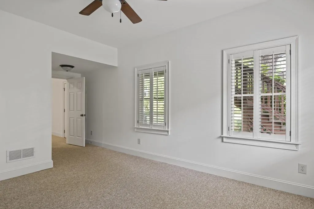 1070 Dunroven Drive Ne, Sandy Springs, Georgia 30342, 5 Bedrooms Bedrooms, ,3 BathroomsBathrooms,Residential,Sold,1070 Dunroven Drive Ne,6719207