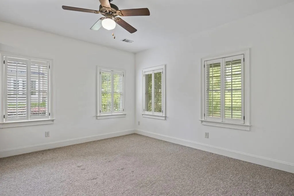 1070 Dunroven Drive Ne, Sandy Springs, Georgia 30342, 5 Bedrooms Bedrooms, ,3 BathroomsBathrooms,Residential,Sold,1070 Dunroven Drive Ne,6719207