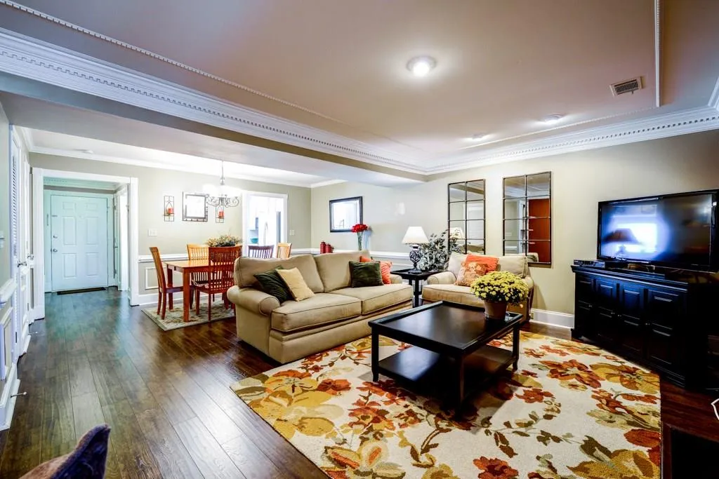 410 Forestgate Court Unit 410, Sandy Springs, Georgia 30350, 2 Bedrooms Bedrooms, ,2 BathroomsBathrooms,Residential,Sold,410 Forestgate Court Unit 410,5620188