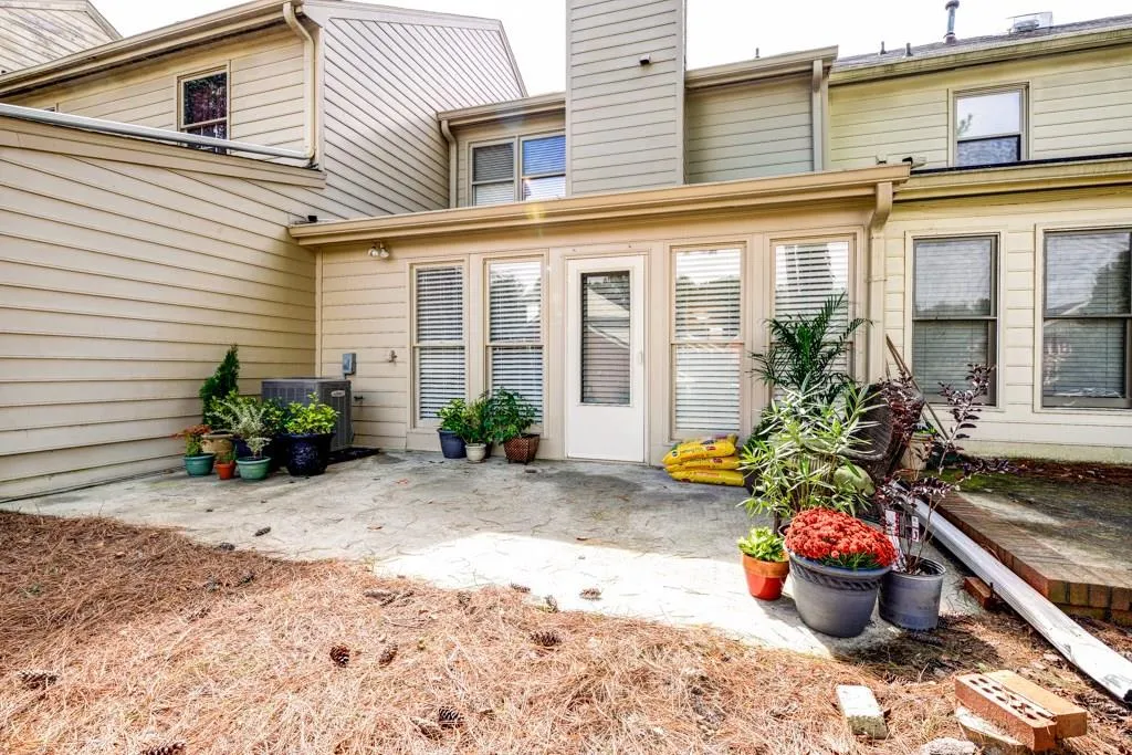 410 Forestgate Court Unit 410, Sandy Springs, Georgia 30350, 2 Bedrooms Bedrooms, ,2 BathroomsBathrooms,Residential,Sold,410 Forestgate Court Unit 410,5620188