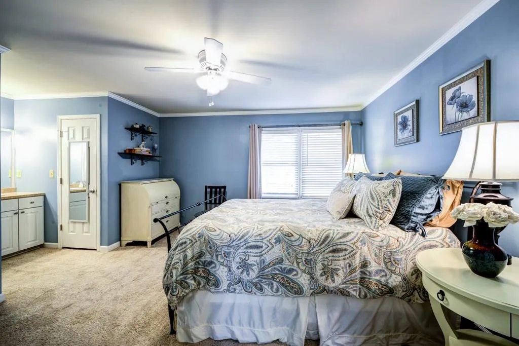 410 Forestgate Court Unit 410, Sandy Springs, Georgia 30350, 2 Bedrooms Bedrooms, ,2 BathroomsBathrooms,Residential,Sold,410 Forestgate Court Unit 410,5620188