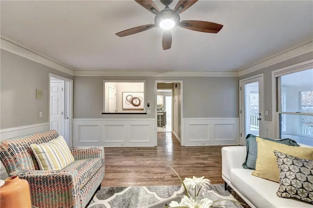 175 Wing Mill Road, Sandy Springs, Georgia 30350, 4 Bedrooms Bedrooms, ,3 BathroomsBathrooms,Residential,Sold,175 Wing Mill Road,6800641