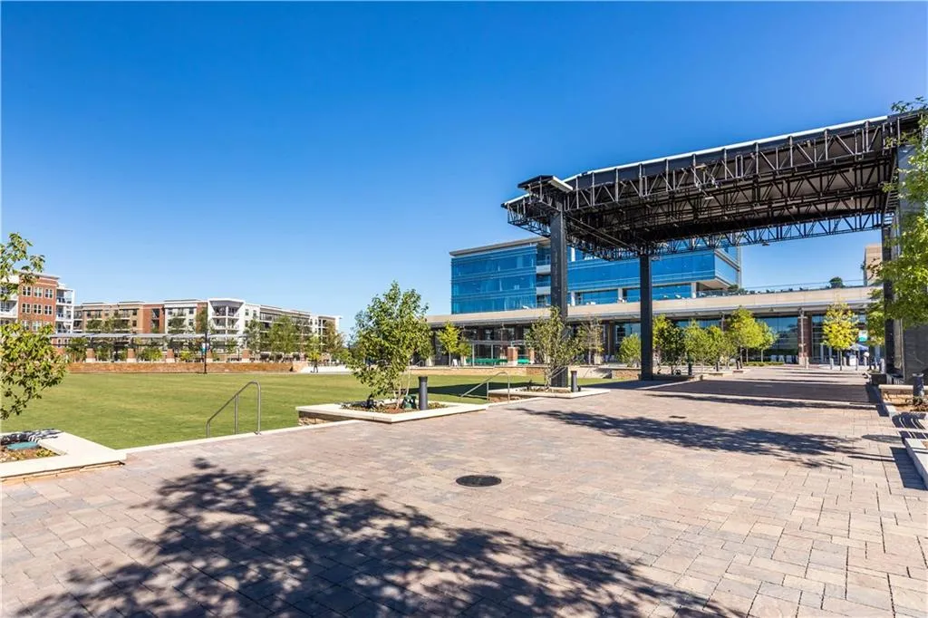 6097 Boylston Drive Ne Unit 3, Sandy Springs, Georgia 30328, 3 Bedrooms Bedrooms, ,3 BathroomsBathrooms,Residential,Sold,6097 Boylston Drive Ne Unit 3,5893708