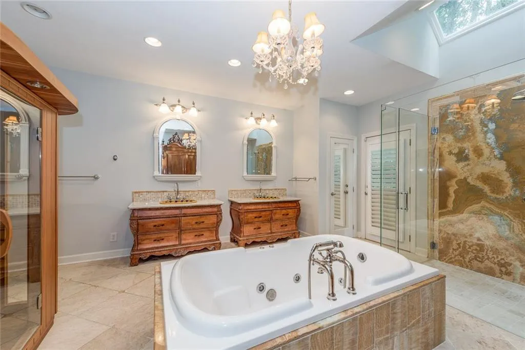 5780 Heards Forest Drive, Sandy Springs, Georgia 30328, 6 Bedrooms Bedrooms, ,5 BathroomsBathrooms,Residential,Sold,5780 Heards Forest Drive,5718996