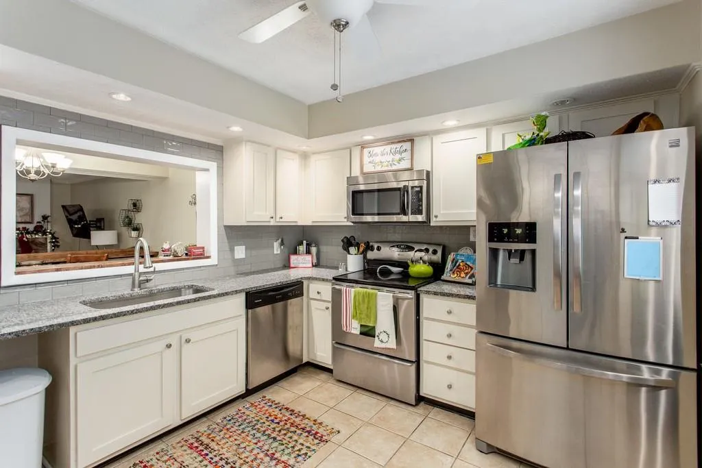 490 Sutters Point, Sandy Springs, Georgia 30328, 3 Bedrooms Bedrooms, ,3 BathroomsBathrooms,Residential,Sold,490 Sutters Point,6656378