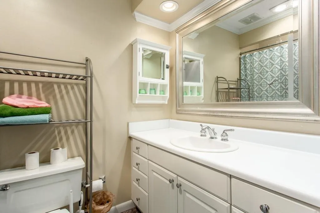 490 Sutters Point, Sandy Springs, Georgia 30328, 3 Bedrooms Bedrooms, ,3 BathroomsBathrooms,Residential,Sold,490 Sutters Point,6656378