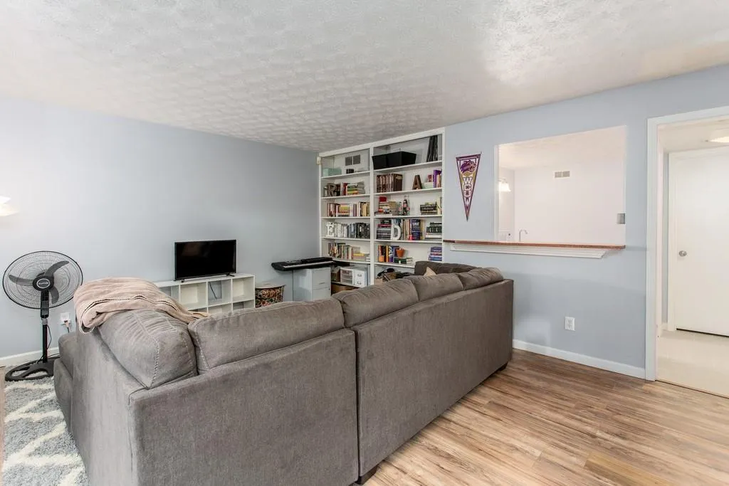 490 Sutters Point, Sandy Springs, Georgia 30328, 3 Bedrooms Bedrooms, ,3 BathroomsBathrooms,Residential,Sold,490 Sutters Point,6656378