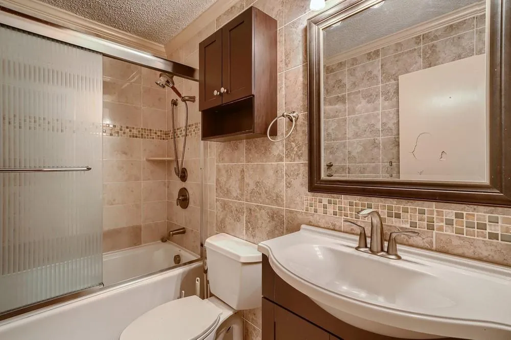 2412 Huntingdon Chase, Atlanta, Georgia 30350, 3 Bedrooms Bedrooms, ,2 BathroomsBathrooms,Residential,Sold,2412 Huntingdon Chase,6986012