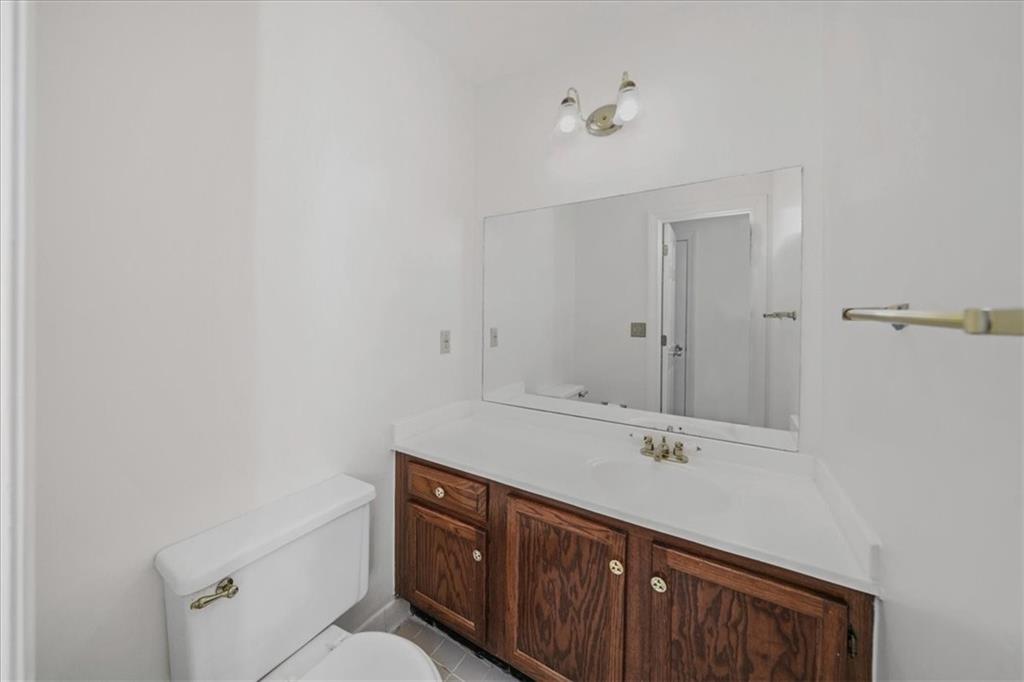 7500 Roswell Road Unit 89, Sandy Springs, Georgia 30350, 2 Bedrooms Bedrooms, ,2 BathroomsBathrooms,Residential,Sold,7500 Roswell Road Unit 89,7313602