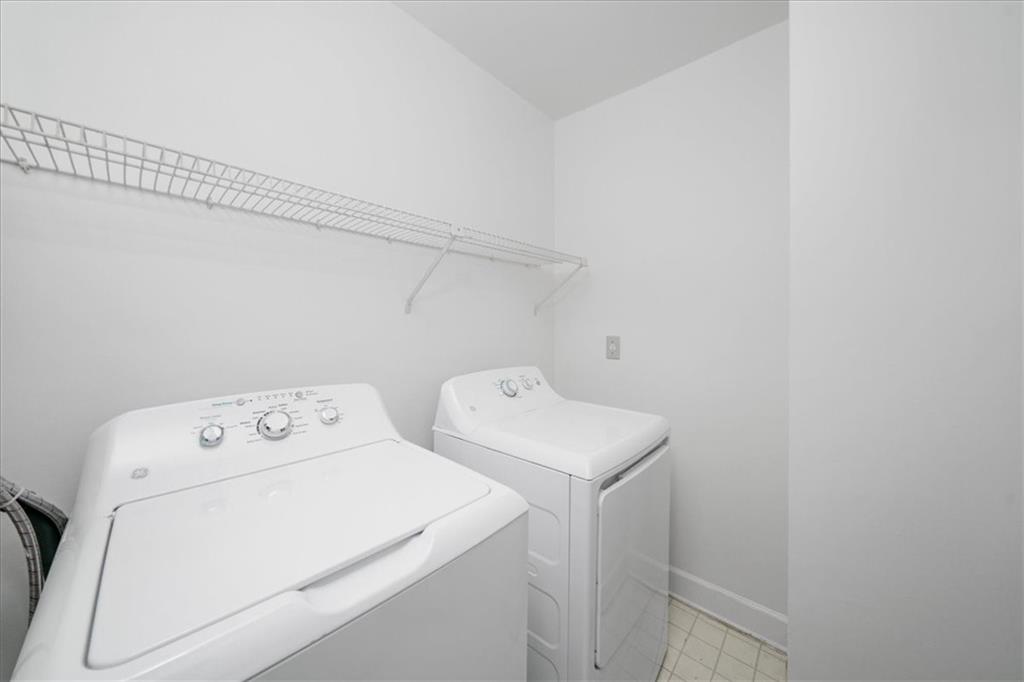 7500 Roswell Road Unit 89, Sandy Springs, Georgia 30350, 2 Bedrooms Bedrooms, ,2 BathroomsBathrooms,Residential,Sold,7500 Roswell Road Unit 89,7313602