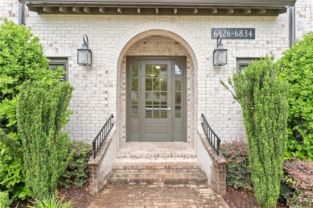6832 Prelude Drive, Atlanta, Georgia 30328, 1 Bedroom Bedrooms, ,1 BathroomBathrooms,Residential,For Sale,6832 Prelude Drive,7762898
