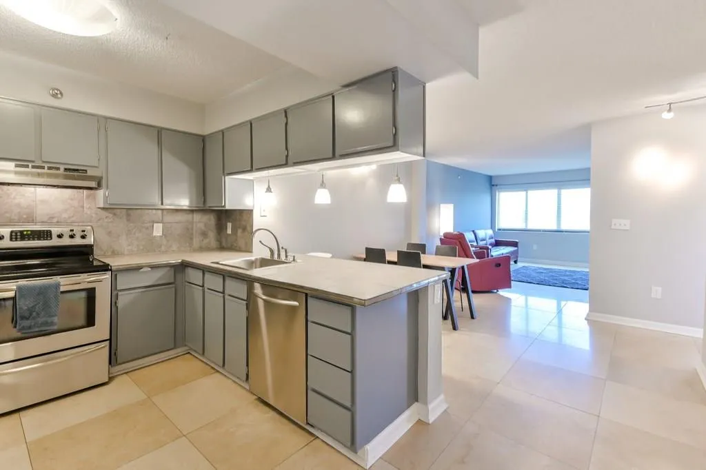795 Hammond Drive Unit 1201, Atlanta, Georgia 30328, 2 Bedrooms Bedrooms, ,1 BathroomBathrooms,Residential,Sold,795 Hammond Drive Unit 1201,6118673