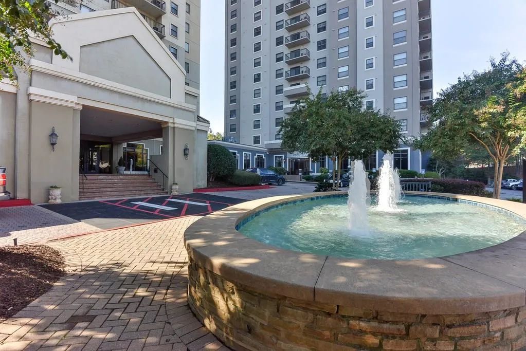 795 Hammond Drive Unit 1201, Atlanta, Georgia 30328, 2 Bedrooms Bedrooms, ,1 BathroomBathrooms,Residential,Sold,795 Hammond Drive Unit 1201,6118673