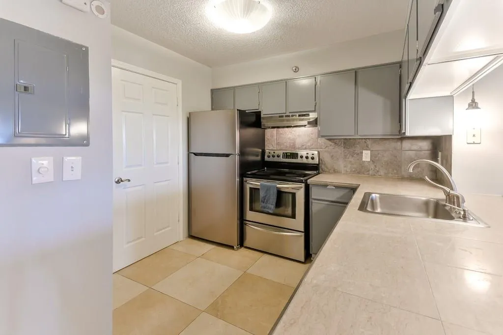 795 Hammond Drive Unit 1201, Atlanta, Georgia 30328, 2 Bedrooms Bedrooms, ,1 BathroomBathrooms,Residential,Sold,795 Hammond Drive Unit 1201,6118673