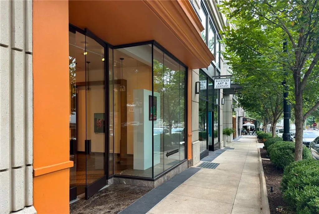 325 E Paces Ferry Road Ne Unit 1608, Atlanta, Georgia 30305, 2 Bedrooms Bedrooms, ,3 BathroomsBathrooms,Residential,For Sale,325 E Paces Ferry Road Ne Unit 1608,7621311