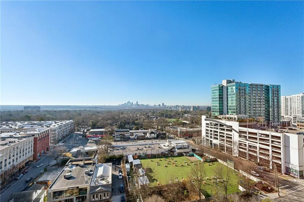 325 E Paces Ferry Road Ne Unit 1608, Atlanta, Georgia 30305, 2 Bedrooms Bedrooms, ,3 BathroomsBathrooms,Residential,For Sale,325 E Paces Ferry Road Ne Unit 1608,7621311