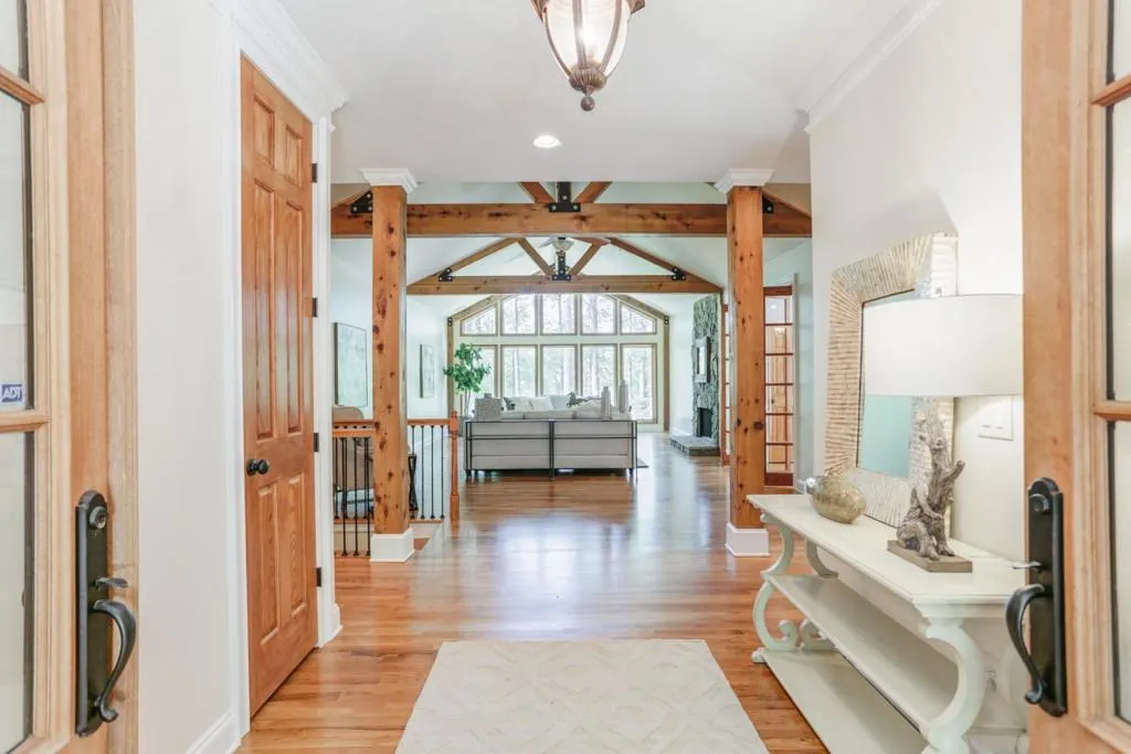 9365 Huntcliff Trace, Sandy Springs, Georgia 30350, 5 Bedrooms Bedrooms, ,5 BathroomsBathrooms,Residential,Sold,9365 Huntcliff Trace,6542290