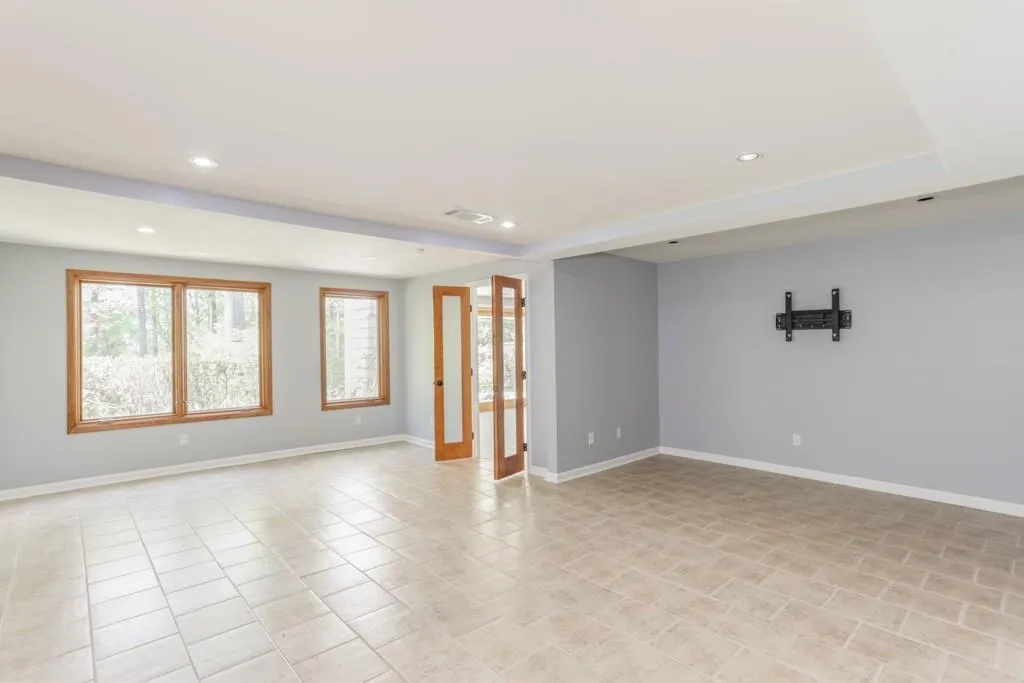 9365 Huntcliff Trace, Sandy Springs, Georgia 30350, 5 Bedrooms Bedrooms, ,5 BathroomsBathrooms,Residential,Sold,9365 Huntcliff Trace,6542290