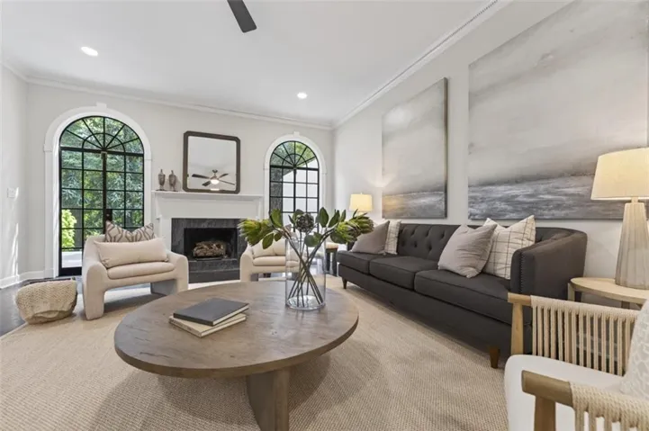 11 Mooregate Square Nw, Atlanta, Georgia 30327