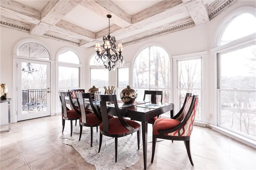 200 Cliff Overlook, Sandy Springs, Georgia 30350, 5 Bedrooms Bedrooms, ,7 BathroomsBathrooms,Residential,Sold,200 Cliff Overlook,5827060