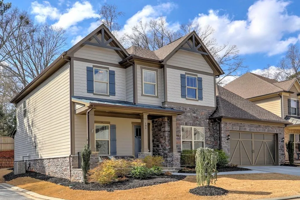 106 Austin Drive, Sandy Springs, Georgia 30328, 5 Bedrooms Bedrooms, ,4 BathroomsBathrooms,Residential,Sold,106 Austin Drive,6839659