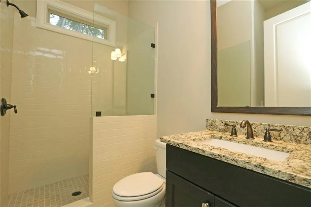 1040 Preswyck Way, Sandy Springs, Georgia 30328, 6 Bedrooms Bedrooms, ,5 BathroomsBathrooms,Residential,Sold,1040 Preswyck Way,5587698
