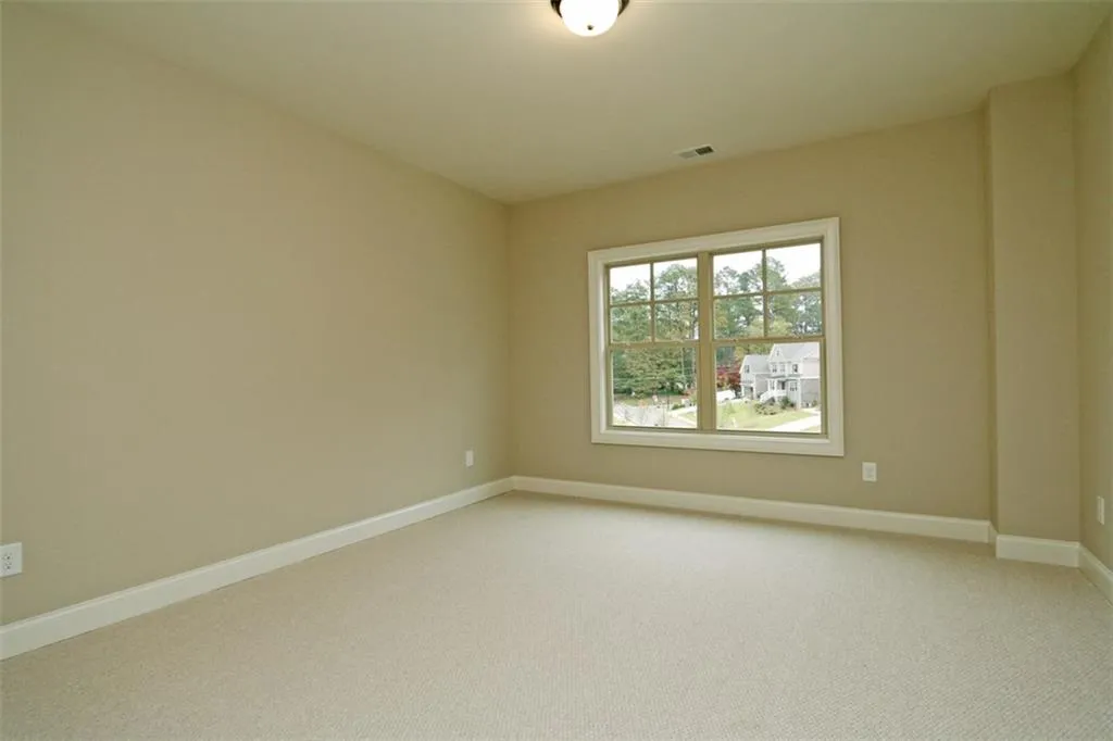 1040 Preswyck Way, Sandy Springs, Georgia 30328, 6 Bedrooms Bedrooms, ,5 BathroomsBathrooms,Residential,Sold,1040 Preswyck Way,5587698