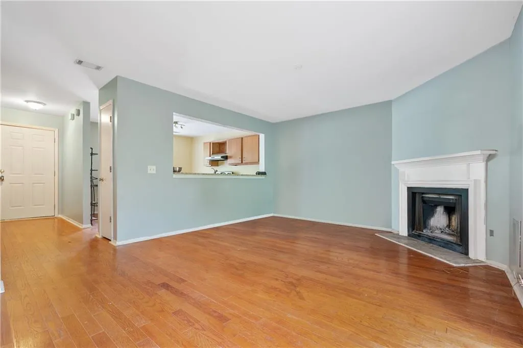 1806 Queen Anne Court, Atlanta, Georgia 30350, 2 Bedrooms Bedrooms, ,2 BathroomsBathrooms,Residential,Sold,1806 Queen Anne Court,6886252