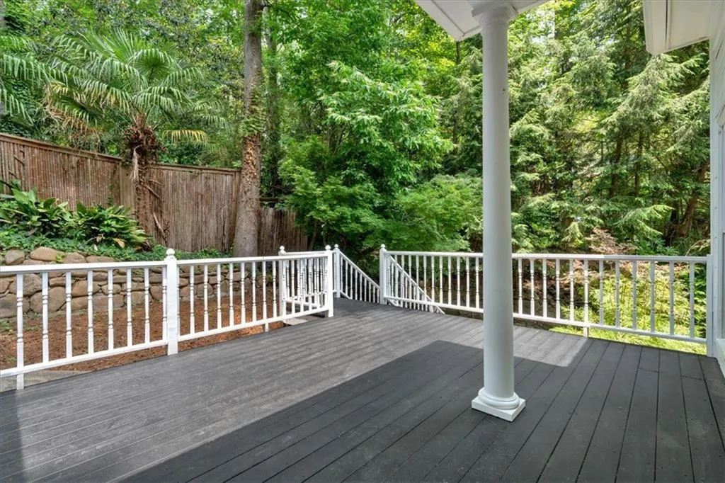 400 Old Ivy Road Ne, Atlanta, Georgia 30342, 6 Bedrooms Bedrooms, ,5 BathroomsBathrooms,Residential,For Sale,400 Old Ivy Road Ne,7587228