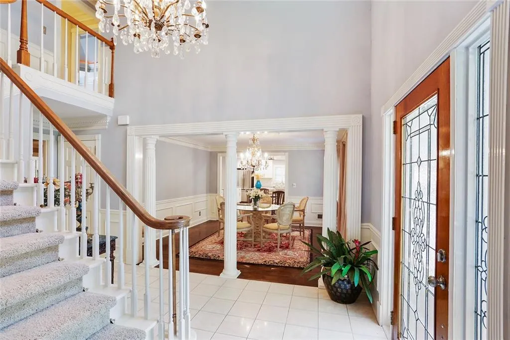 3210 Spalding Drive, Atlanta, Georgia 30350, 6 Bedrooms Bedrooms, ,4 BathroomsBathrooms,Residential,Sold,3210 Spalding Drive,5913519