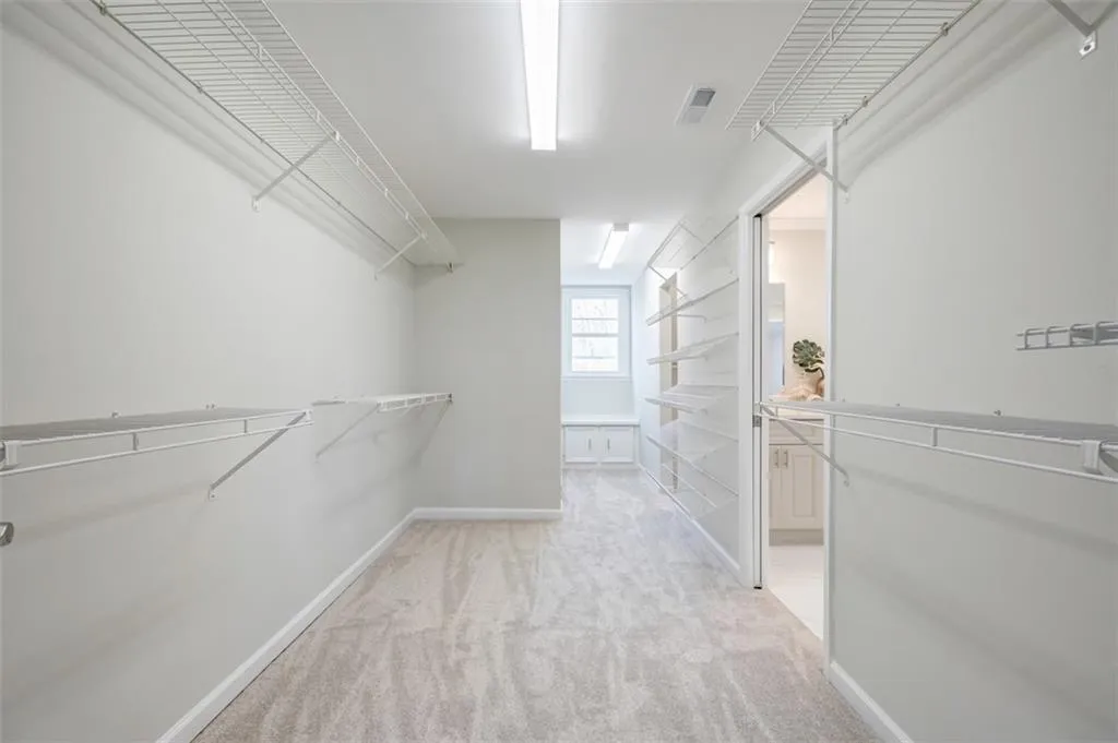 90 Cliffcreek Trace, Sandy Springs, Georgia 30350, 6 Bedrooms Bedrooms, ,4 BathroomsBathrooms,Residential,Sold,90 Cliffcreek Trace,6877833