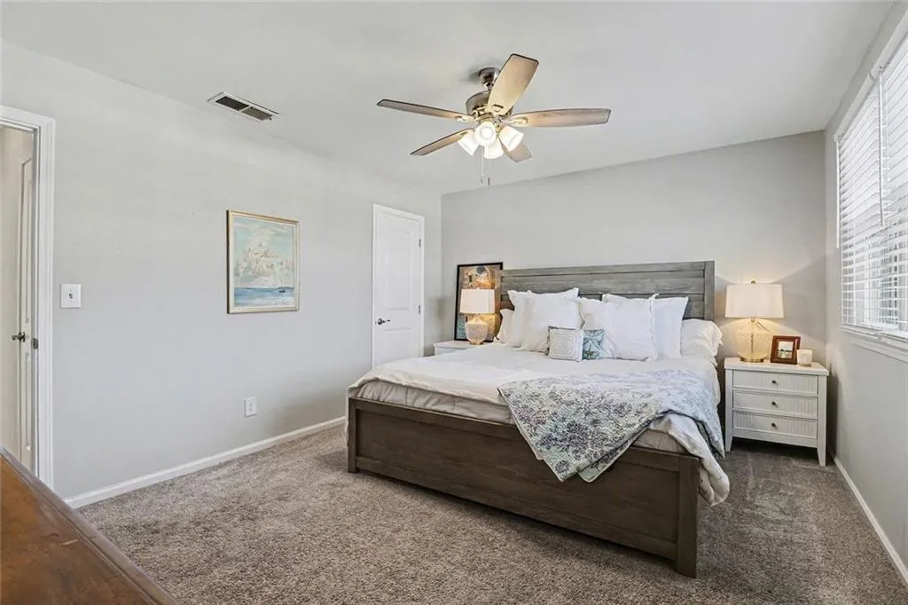 6520 Roswell Road Unit 104, Sandy Springs, Georgia 30328, 2 Bedrooms Bedrooms, ,1 BathroomBathrooms,Residential,Sold,6520 Roswell Road Unit 104,7715235