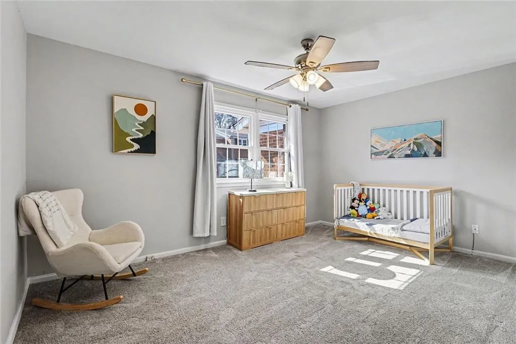 6520 Roswell Road Unit 104, Sandy Springs, Georgia 30328, 2 Bedrooms Bedrooms, ,1 BathroomBathrooms,Residential,Sold,6520 Roswell Road Unit 104,7715235