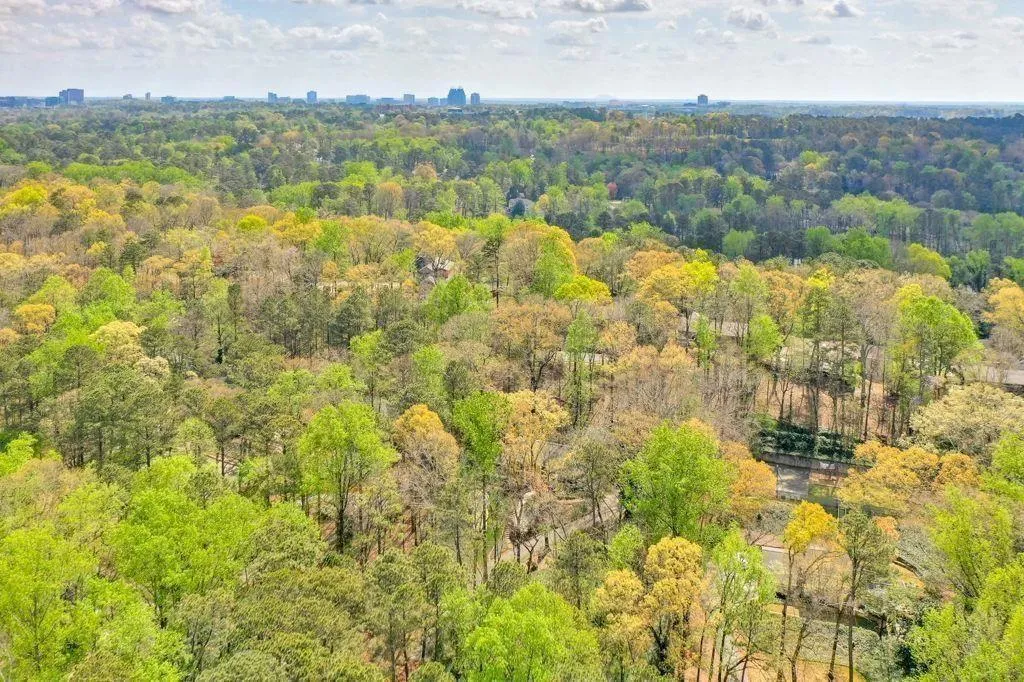 430 River Valley Road Nw, Sandy Springs, Georgia 30328, 4 Bedrooms Bedrooms, ,3 BathroomsBathrooms,Residential,For Sale,430 River Valley Road Nw,7746906