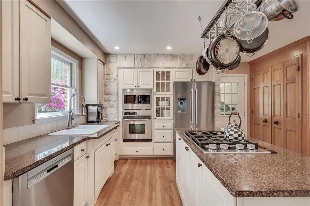 430 River Valley Road Nw, Sandy Springs, Georgia 30328, 4 Bedrooms Bedrooms, ,3 BathroomsBathrooms,Residential,For Sale,430 River Valley Road Nw,7746906