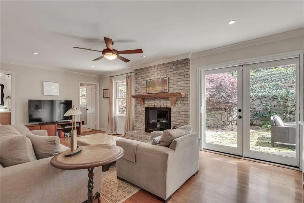 430 River Valley Road Nw, Sandy Springs, Georgia 30328, 4 Bedrooms Bedrooms, ,3 BathroomsBathrooms,Residential,For Sale,430 River Valley Road Nw,7746906