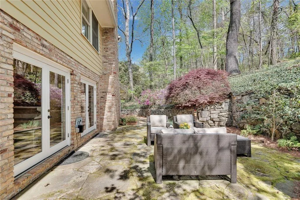 430 River Valley Road Nw, Sandy Springs, Georgia 30328, 4 Bedrooms Bedrooms, ,3 BathroomsBathrooms,Residential,For Sale,430 River Valley Road Nw,7746906