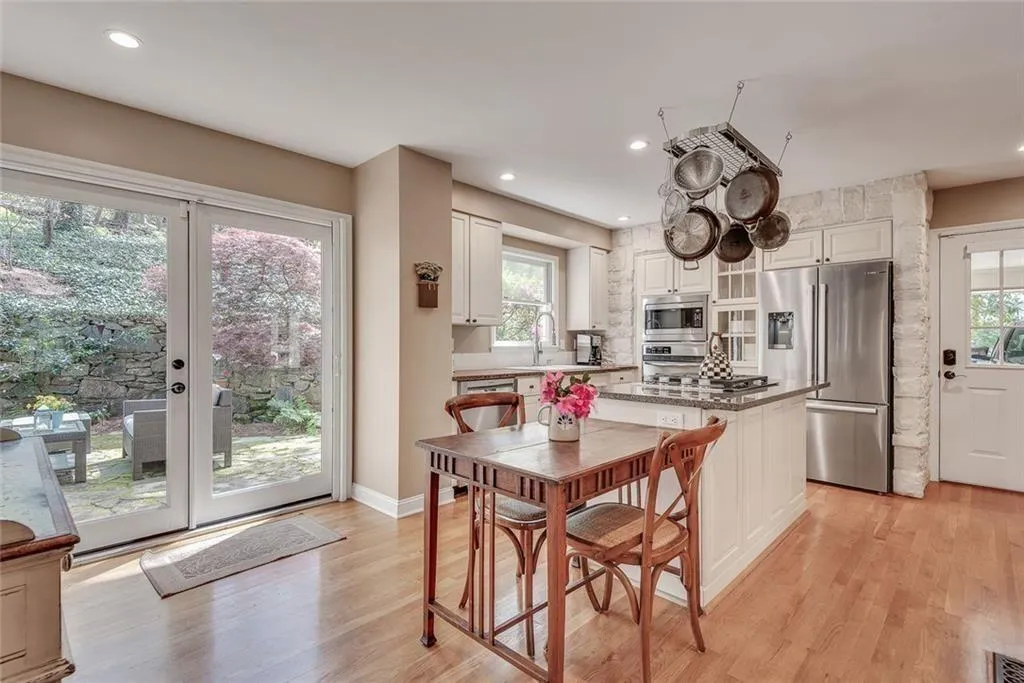 430 River Valley Road Nw, Sandy Springs, Georgia 30328, 4 Bedrooms Bedrooms, ,3 BathroomsBathrooms,Residential,For Sale,430 River Valley Road Nw,7746906