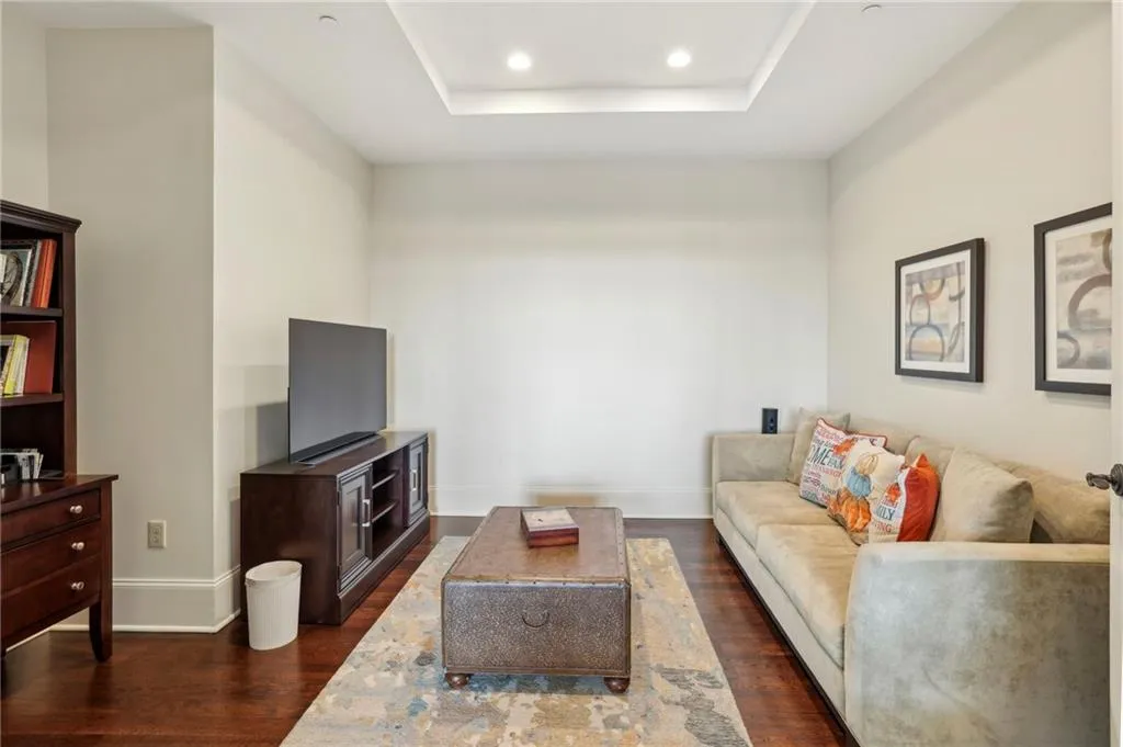 2700 Paces Ferry Road Se Unit 202, Atlanta, Georgia 30339, 2 Bedrooms Bedrooms, ,2 BathroomsBathrooms,Residential,For Sale,2700 Paces Ferry Road Se Unit 202,7578557