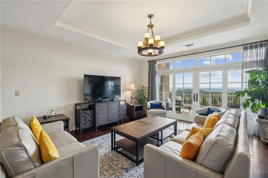 2700 Paces Ferry Road Se Unit 202, Atlanta, Georgia 30339, 2 Bedrooms Bedrooms, ,2 BathroomsBathrooms,Residential,For Sale,2700 Paces Ferry Road Se Unit 202,7578557