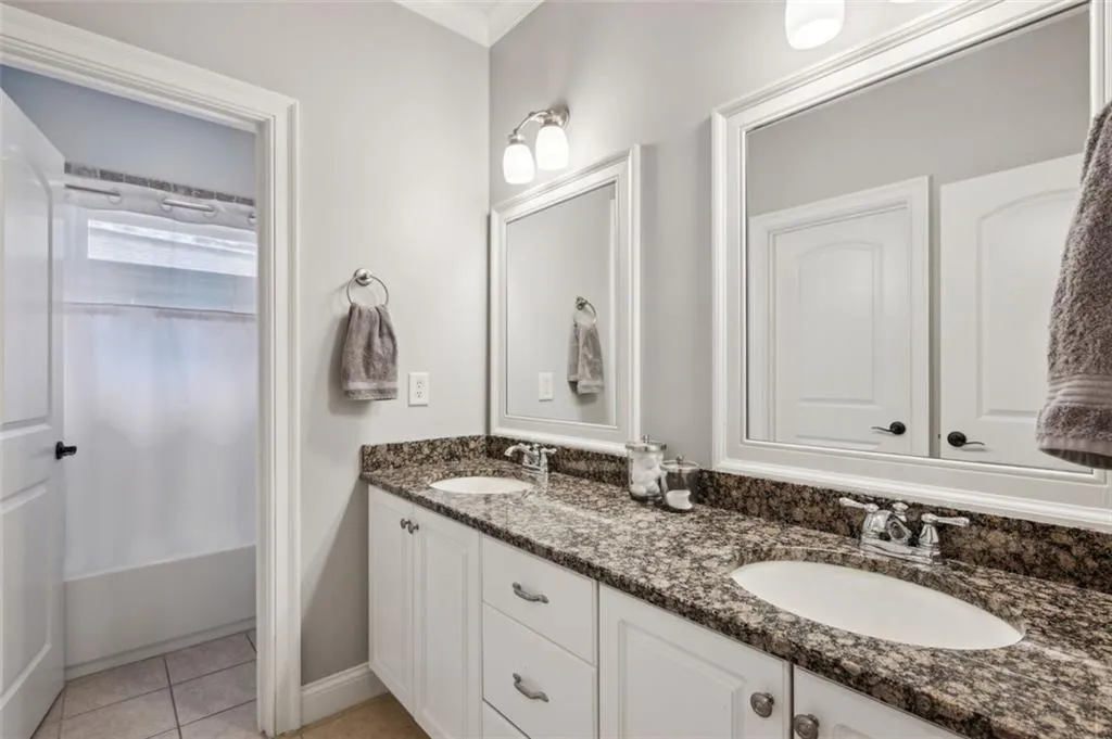 1589 Trentwood Place Ne, Brookhaven, Georgia 30319, 5 Bedrooms Bedrooms, ,6 BathroomsBathrooms,Residential,For Sale,1589 Trentwood Place Ne,7597346